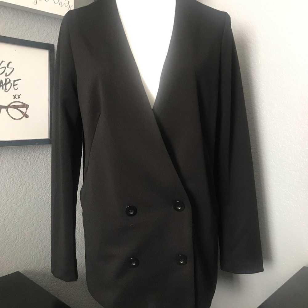 Black Blazer - Picture 3 of 8